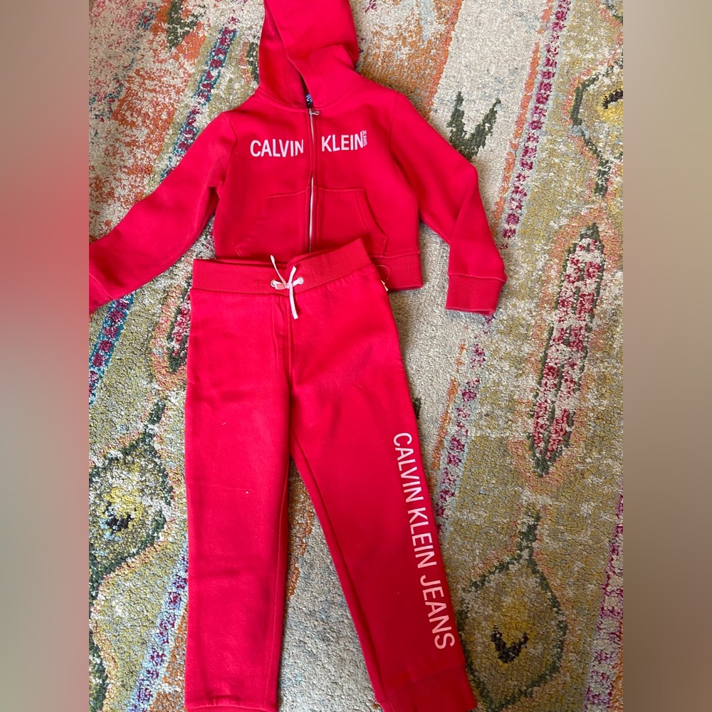 Calvin Klein sweatshirt sweatpants set 5T